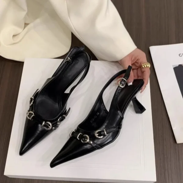 Spring and summer new one-piece buckle with toe cap sandals rear empty single shoes - Image 2